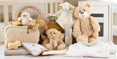 Zauberhafte Baby-Geschenkkörbe voller Liebe und Nützlichkeit zur Geburt online bestellen.