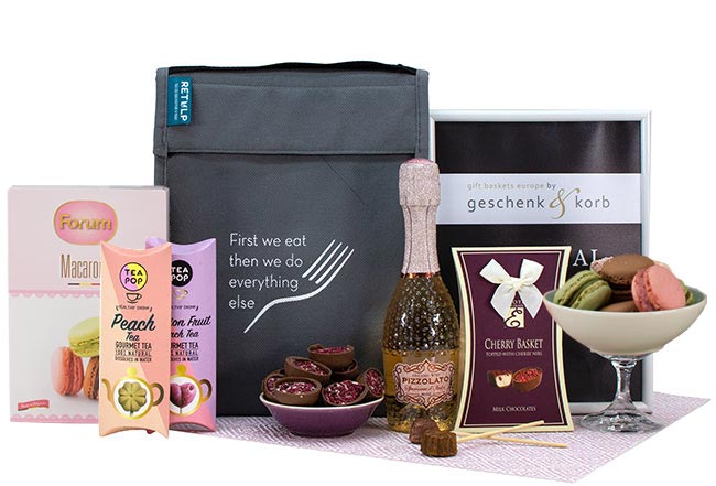 CHARMING CHIC GESCHENKKORB BERRASCHUNG