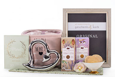 MERCI - GESCHENKKORB FÜR SIE MERCI - GESCHENKKORB FÜR SIE