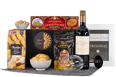 OPEN ENJOY Geschenkbox mit Wein title=